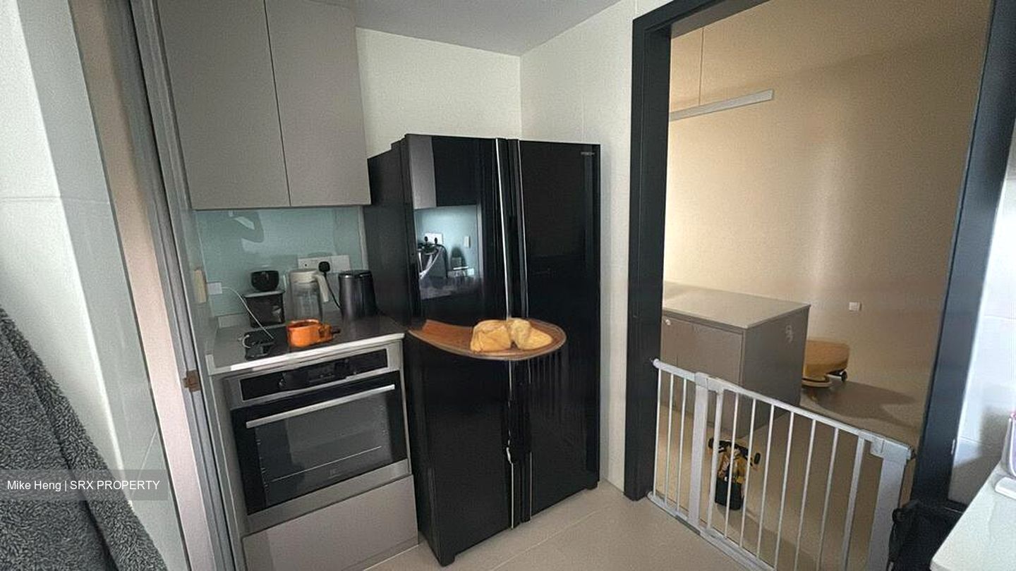 Whitewater (D18), Condominium #448848471